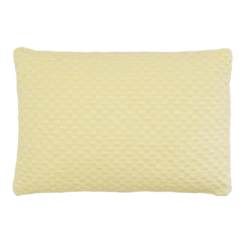 grove weving geel medium okergeel kussen hinck amsterdam woonaccessoires met bijzondere texturen met oog voor detail van een hoge kwaliteit