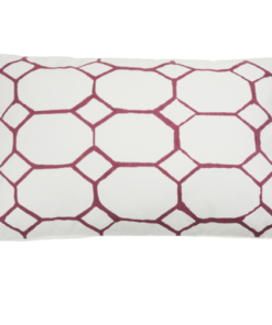 Hexagon bedrukt berry kussen hinck amsterdam woonaccessoires met bijzondere texturen met oog voor detail van een hoge kwaliteit