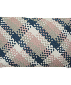 Multi weave linnen pale pink kussen hinck amsterdam woonaccessoires met bijzondere texturen met oog voor detail van een hoge kwaliteit