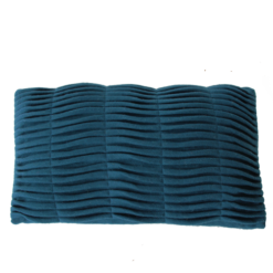 small wave deep blue kussen blauw hinck amsterdam woonaccessoires met bijzondere texturen met oog voor detail van een hoge kwaliteit