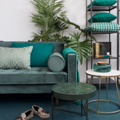 Interieur inspiratie green darkgreen groen cadmium emerald donkergroen kussens nieuwste trend vernieuwend hinck amsterdam woonaccessoires